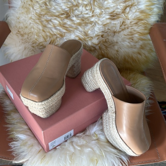 Cult Gaia Leah Clog Camel 9 US - Picture 4 of 7